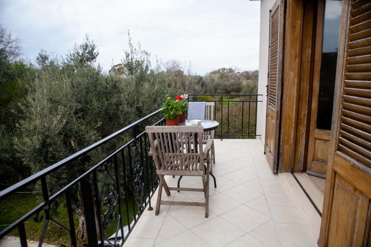 La Casa di Caterina: Nature,Relax&Private Garden Lefkáda Esterno foto